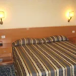 فندق Ristorante Dotto 3*