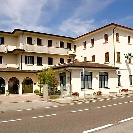 Hotel Ristorante Dotto Varago