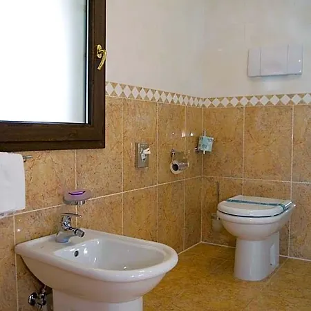Ξενοδοχείο Ristorante Dotto Varago