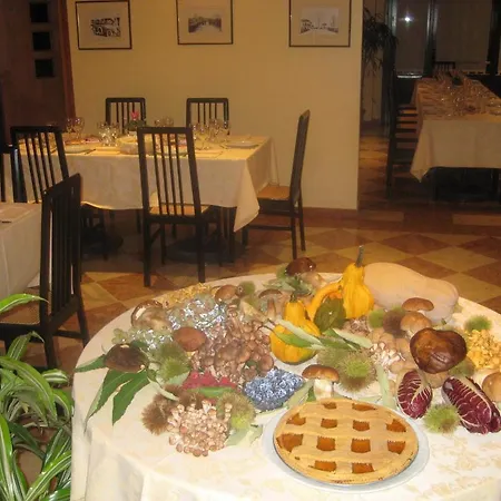 Ξενοδοχείο Ristorante Dotto 3*